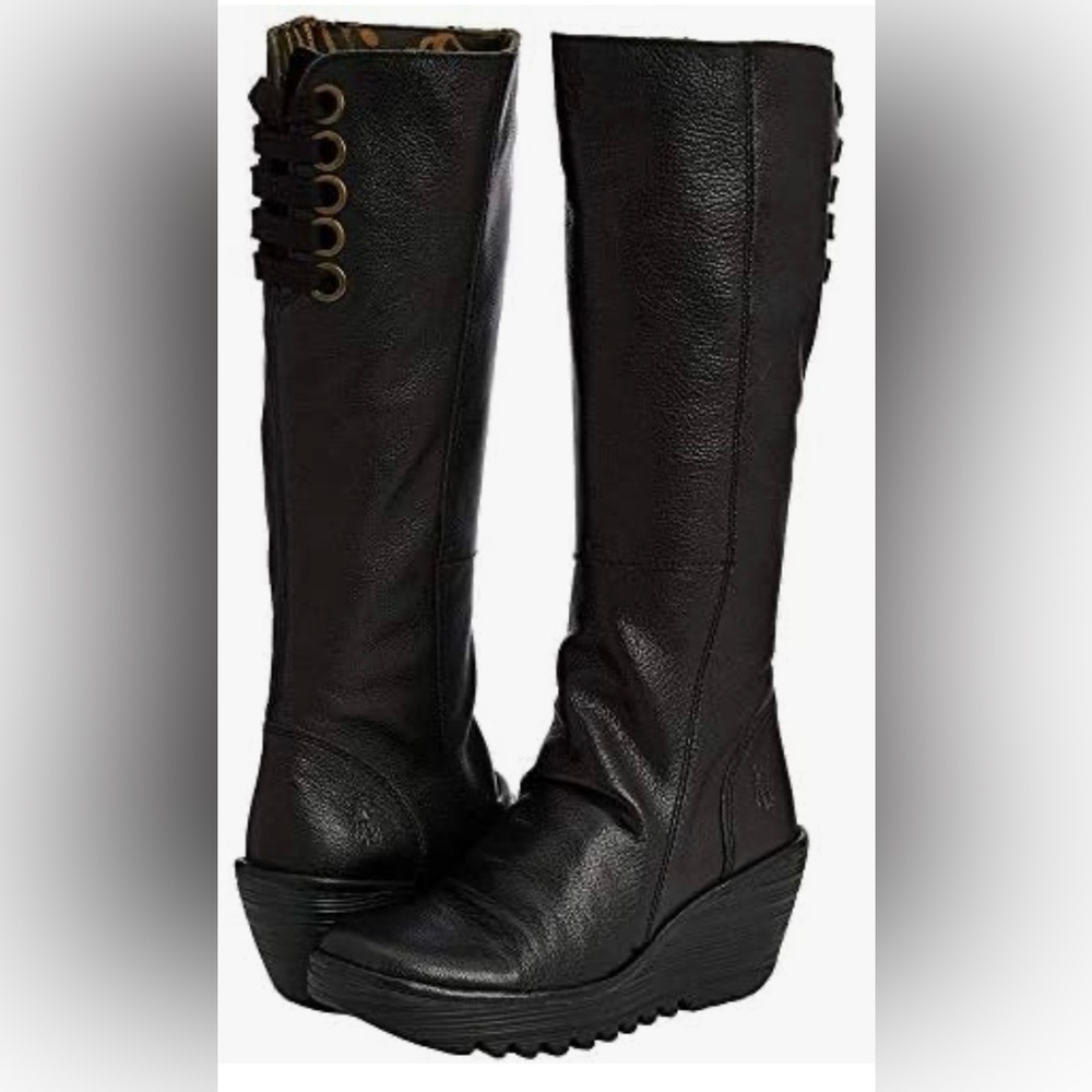 Women's Black Knee-High London Fly Yust Boots